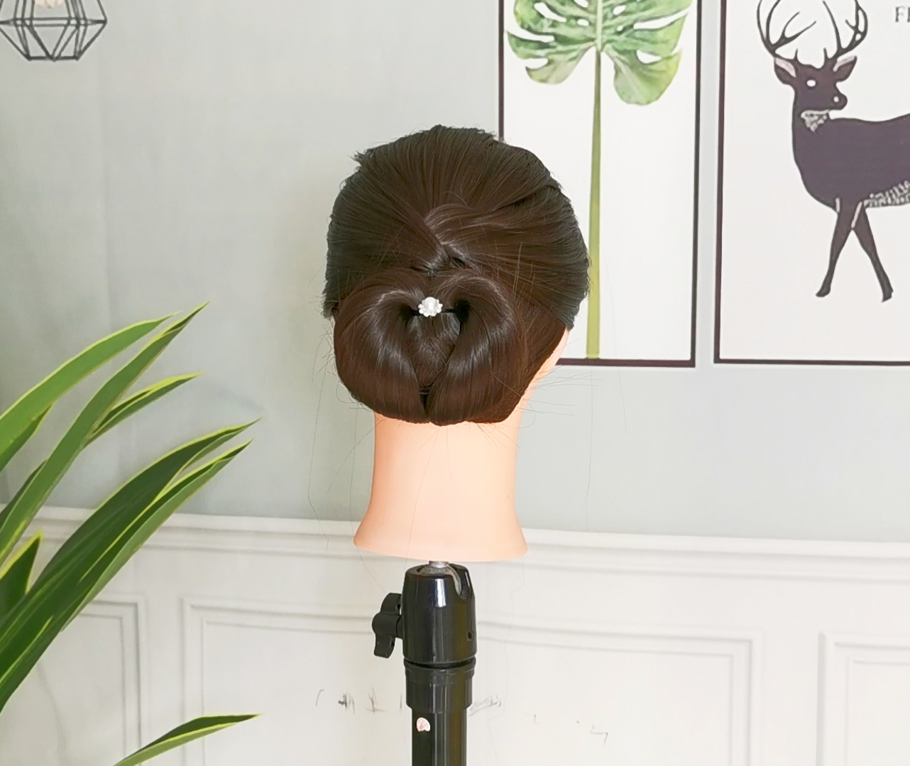 简单编发中短发旗袍,旗袍裙小童编发