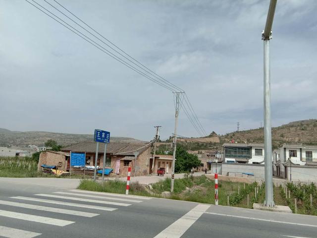 甘谷金山农民作家张志刚,甘谷徒步张志刚