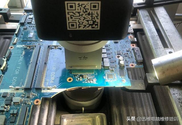 外星人笔记本17r4换显卡,外星人笔记本17r4如何优化配置