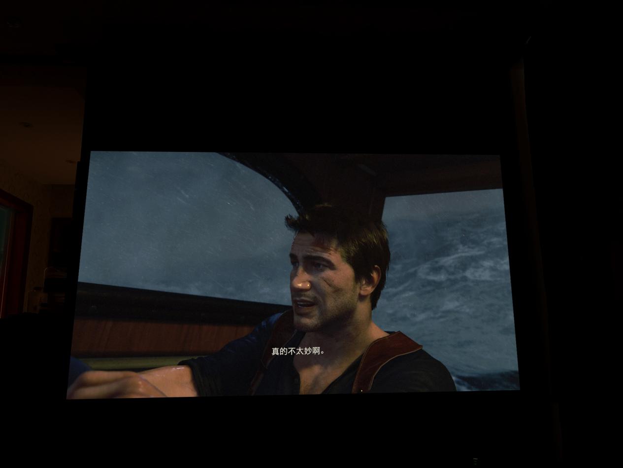 明基tk800m与爱普生chtw7000对比,明基benqtk800m4k投影仪3d影院