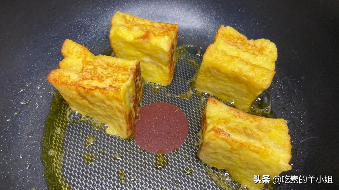 爆浆西多士早餐食谱,奶香西多士烤箱做法