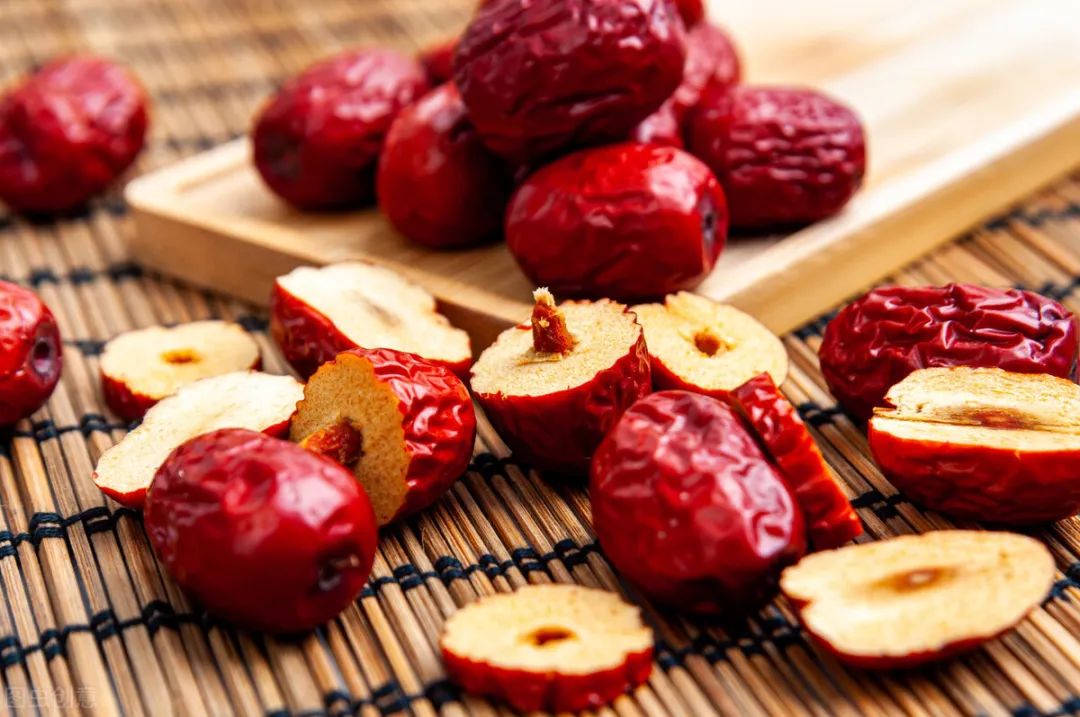 月经量少补气补血最快的方法食补,月经量少补血有用吗