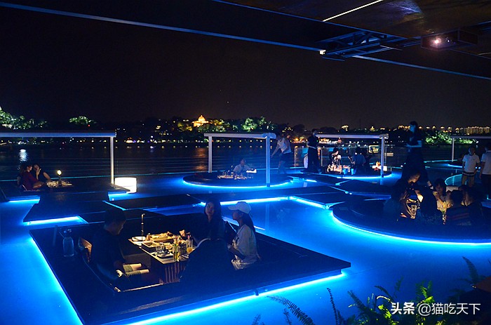 厦门鼓浪屿对面海景酒吧,坐拥大海