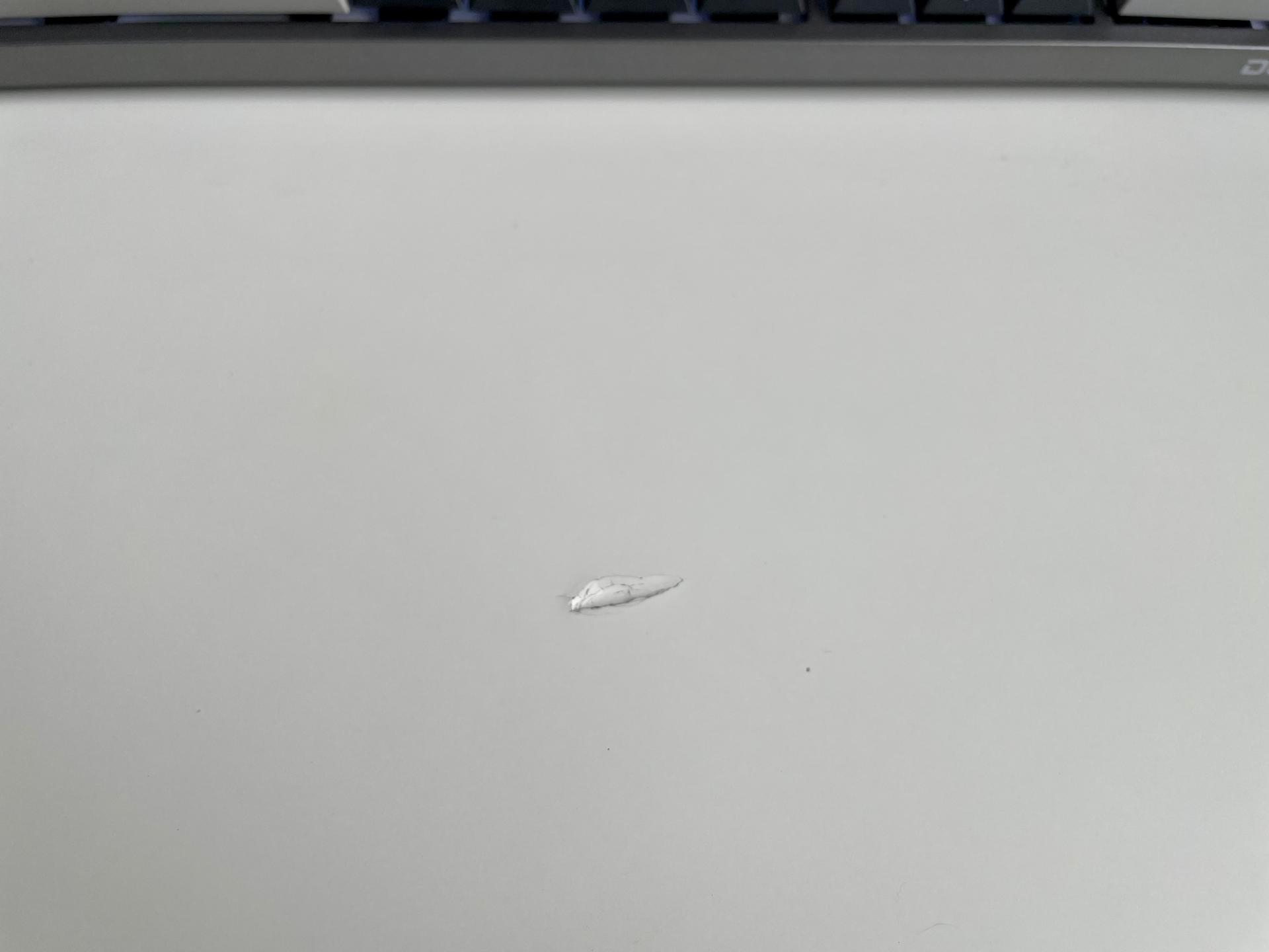 舒适、高效、护眼——业余撰稿人的“平民”桌搭方案