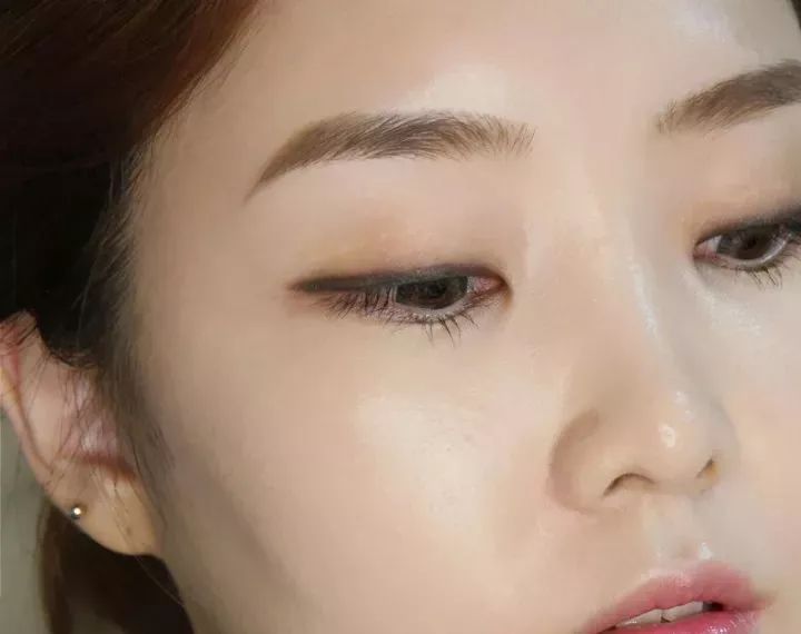 k妹最火的粉饼,什么大牌粉底最好用又不卡粉