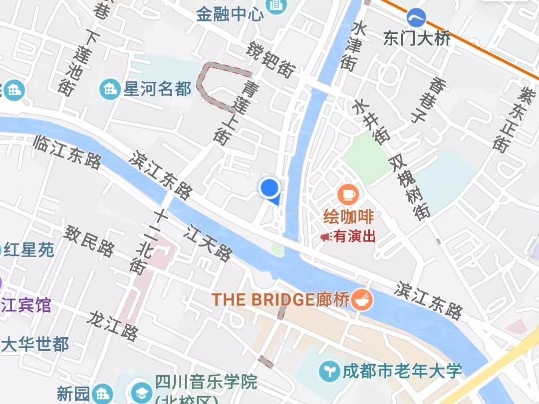 打开地图，把“爱情”输入搜索框