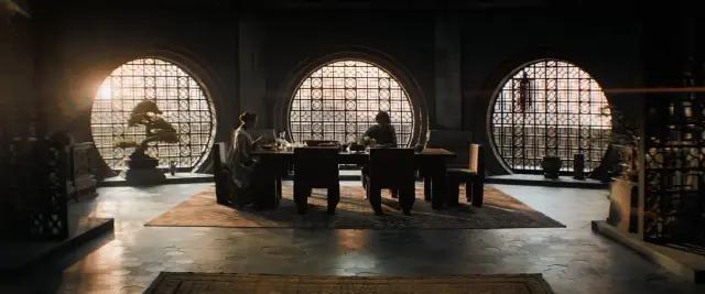 沙丘经典画面,沙丘最早版本是哪一年