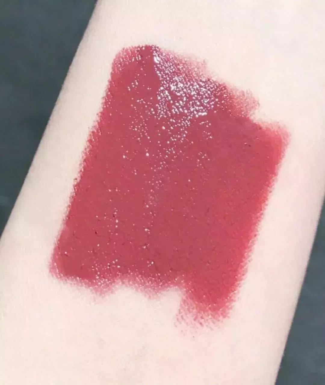 全球公认最好用的10大口红色号,最好用不掉色的口红排行榜女士