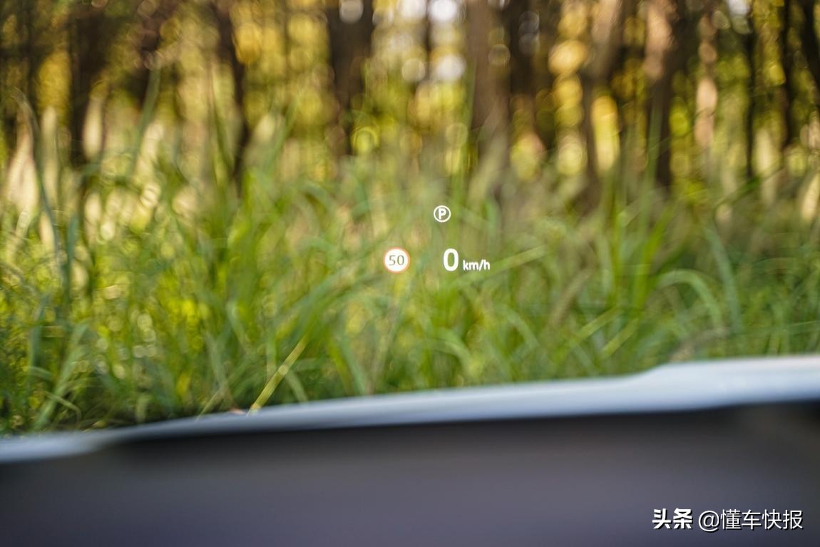 陈震试驾捷豹xfl2021款试驾视频,沉浸式体验24款捷豹xfl尊享豪华