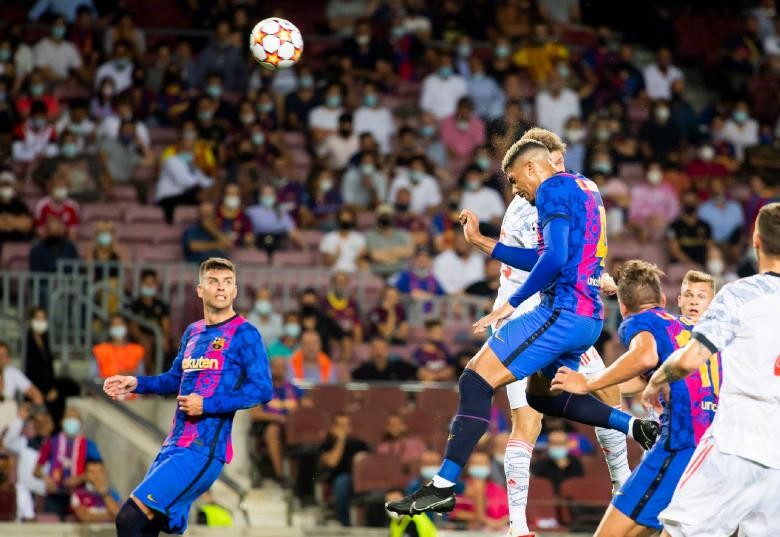 巴萨最丢脸一幕,巴萨丢人的时候