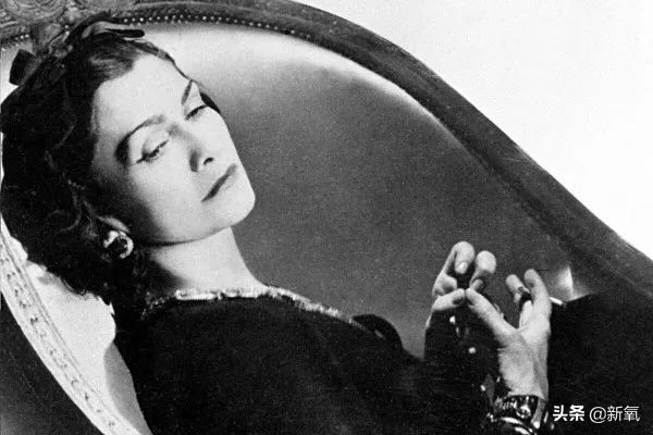 香奈儿jennie为什么没有高定,jennie为什么那么爱穿香奈儿