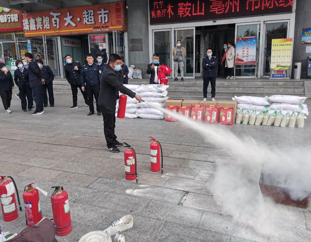 爱心献社会真情暖人心演讲稿,爱心献社会真情暖人心的意义