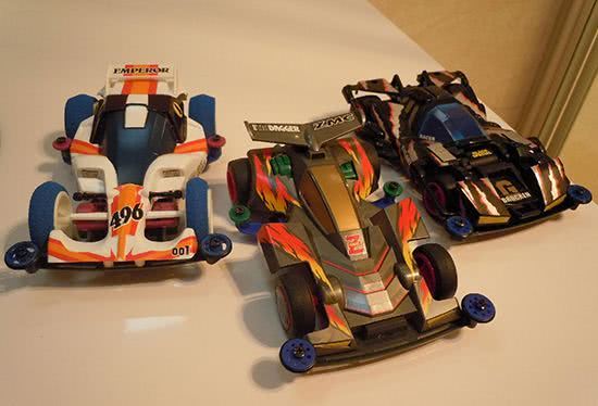 农村小伙自己制作一个小玩具,农村小伙做玩具视频