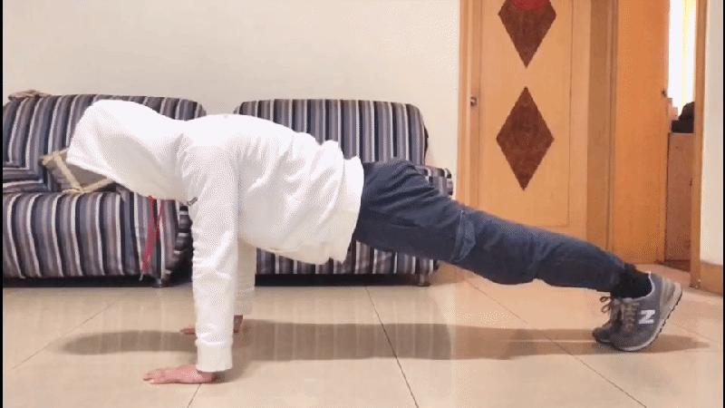 标准俯卧撑到底怎么做才对,标准俯卧撑如何才能学会