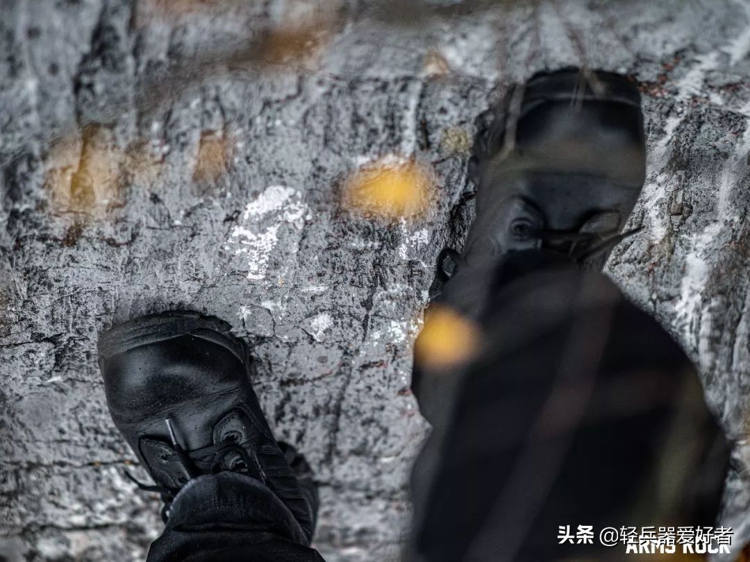 军靴适合下雨天穿吗,军靴穿得舒服吗