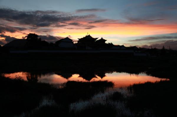 腾冲春天旅游攻略两日游最佳路线,春天怎么去腾冲玩最好玩