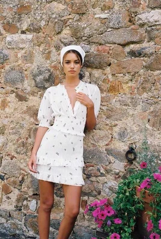 zara价格贵不贵,zara值得入手的裙子