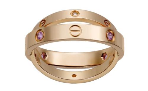 卡地亚戒指上love字母刻在哪,怎么看卡地亚love戒指