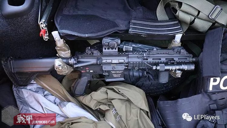 战甲轰鸣尖兵训练方法,战甲如何装备空战武器