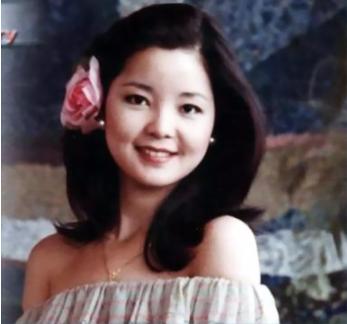 邓丽君坎坷爱情史,邓丽君的四段恋情和四首歌