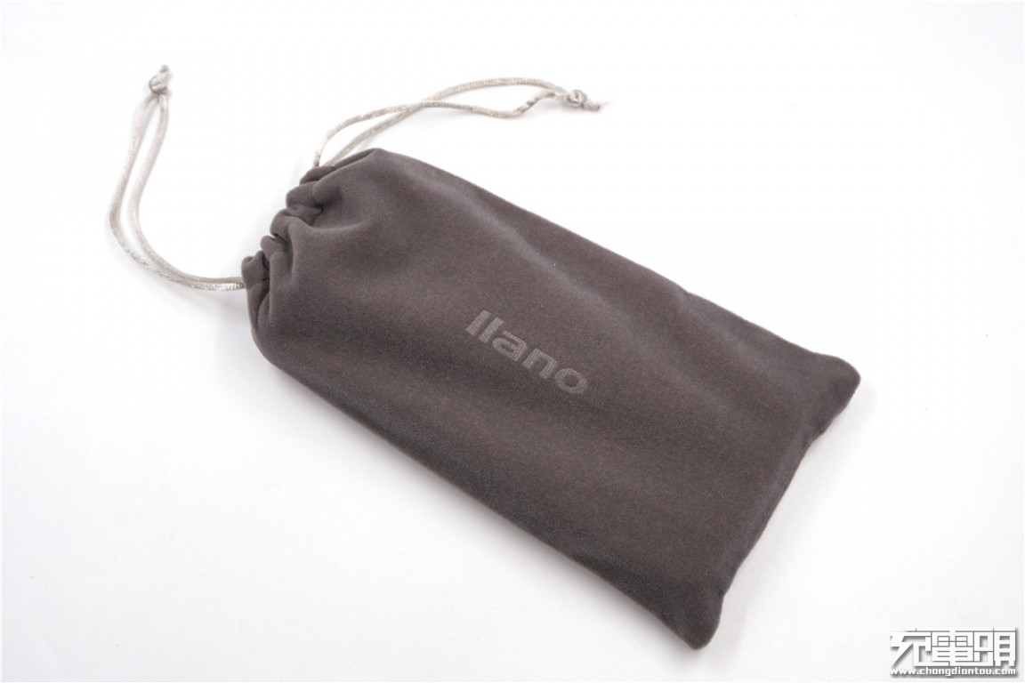 巨能移动电源拆解,绿巨能移动电源评测