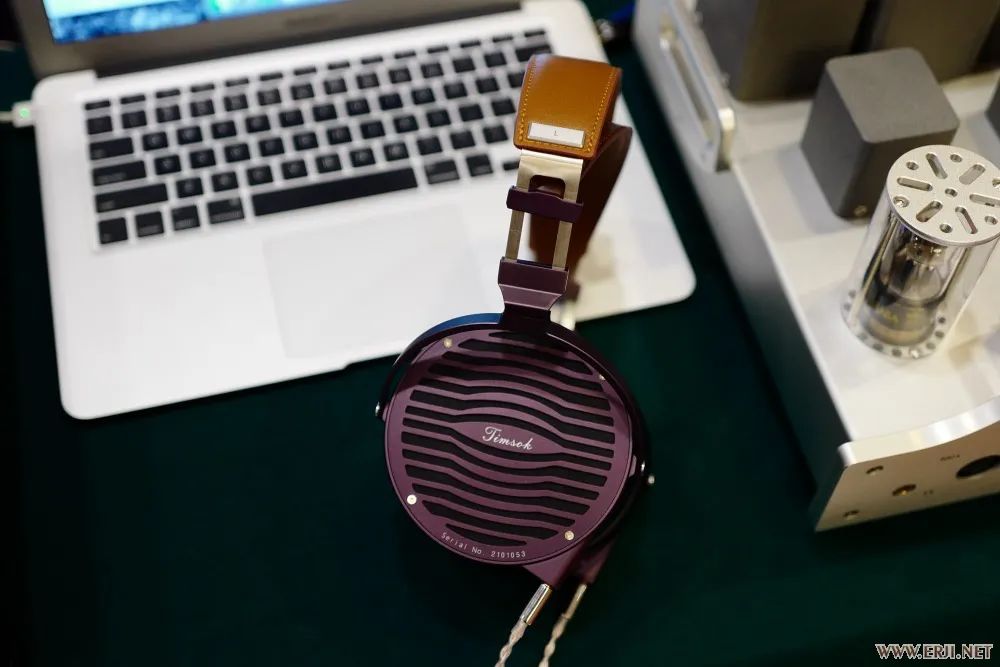 展商如何布展，才能让展位人气显得特别旺？成都国际耳机展大报道