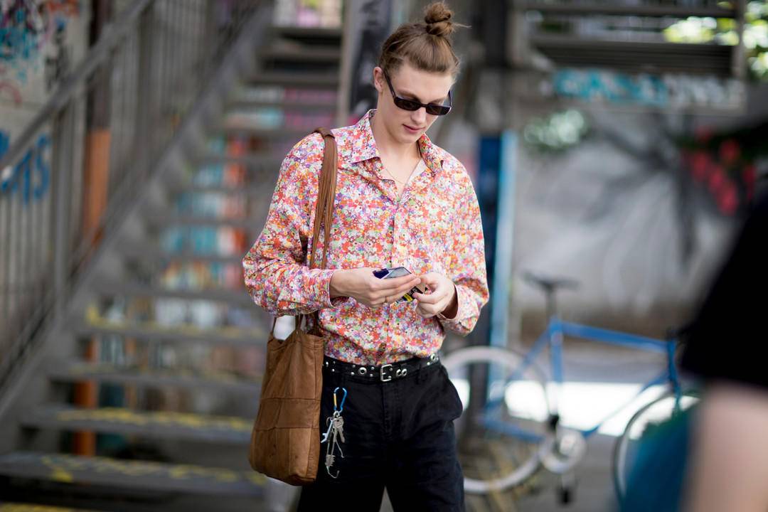 春季风衣腰带系法,男士春季适合哪种腰带