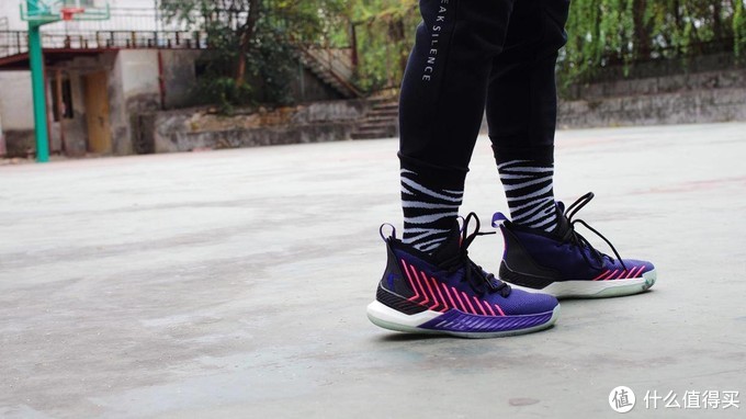 如何选到好看便宜实用的袜子,如何选到好看的袜子