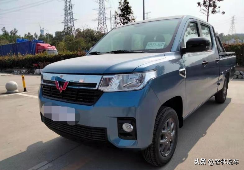 全新一代五菱征程四驱七座顶配版,五菱征程9座1.5排量动力够用吗