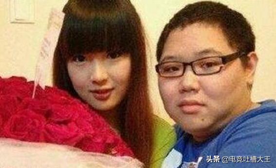 粉丝给pdd取名字,pdd全网征集儿子名