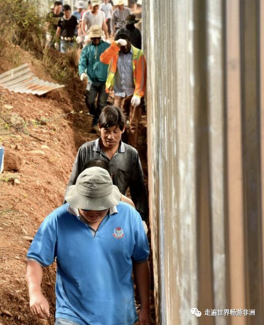 走进非洲No.338岁离开9岁女儿先生驻外中铁七局海外项目