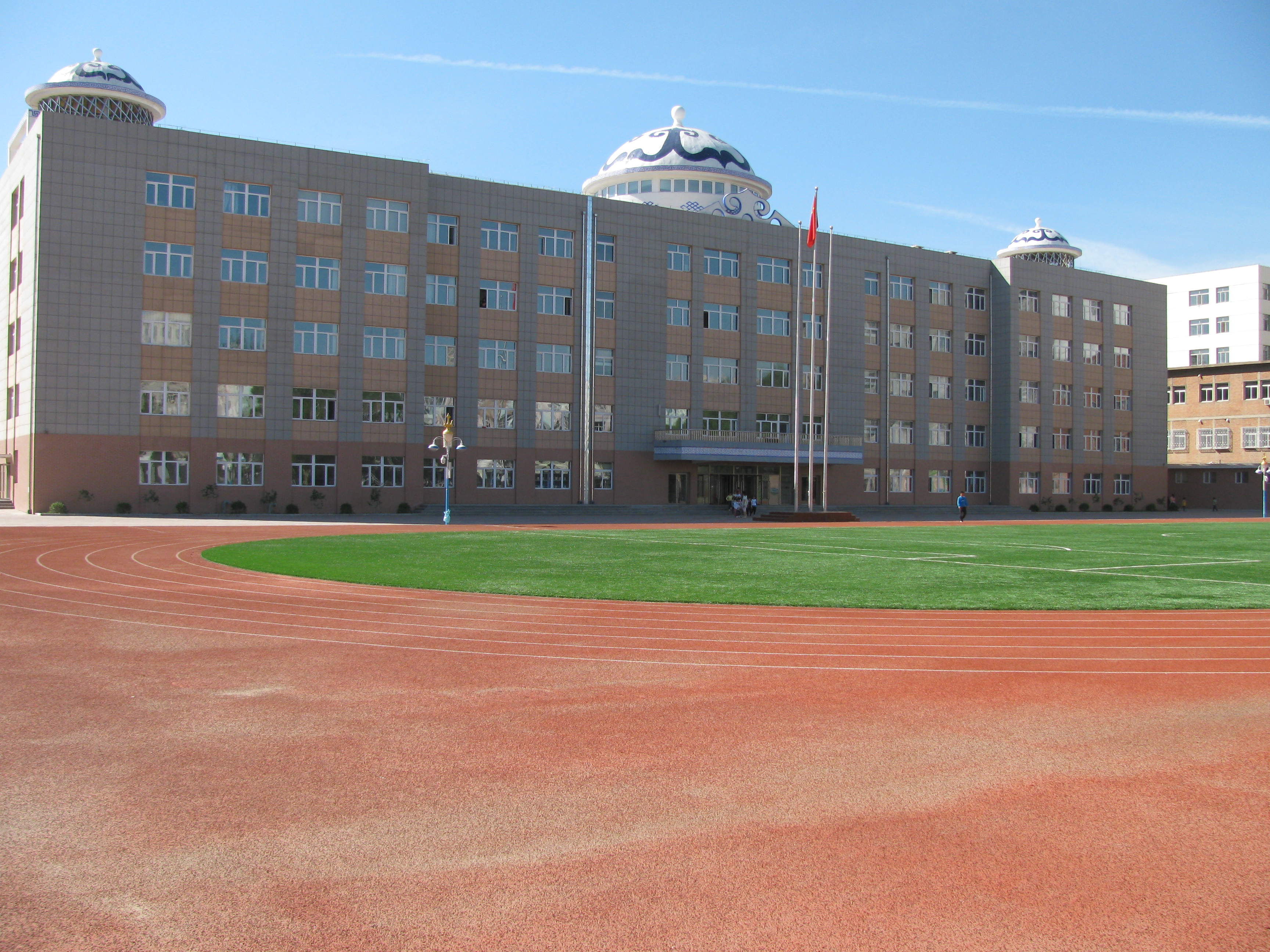 红宝书今昔图片,回忆一下宝贝小时候的照片