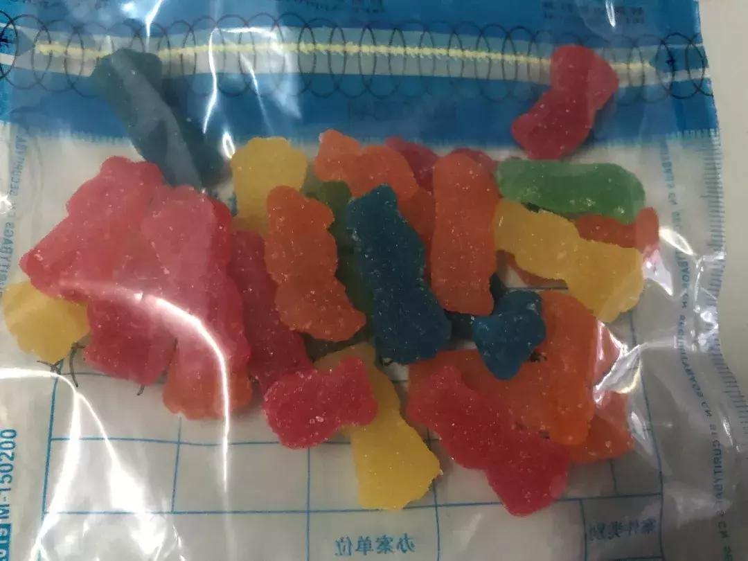 贩卖毒品警方抓捕,贩卖糖果被抓