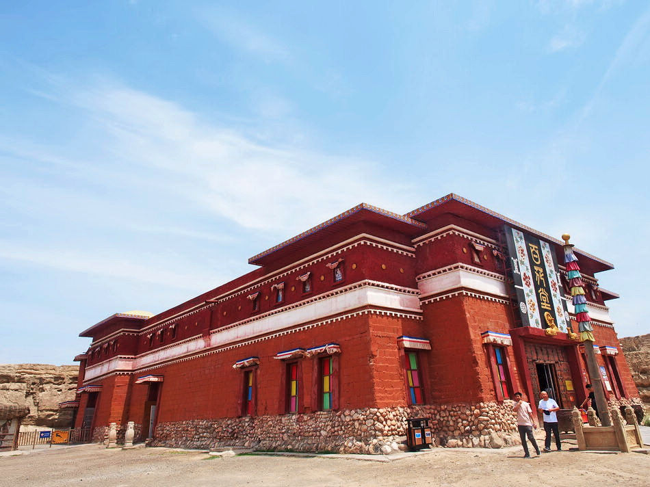 跟着星爷和老谋子的电影,去逛这座大名鼎鼎的西北影视城堡