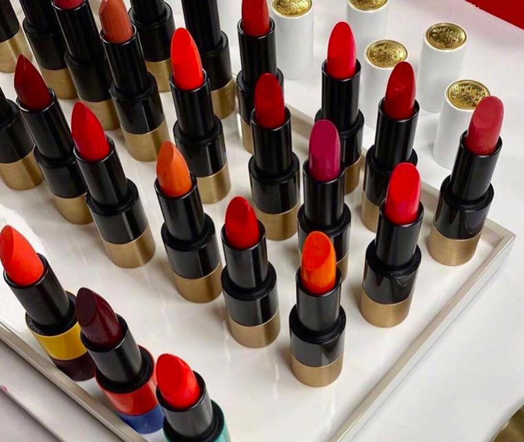 低调又显白的唇膏颜色,hermes口红热门色号