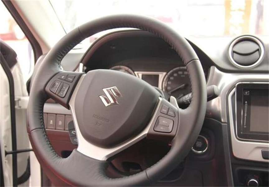 铃木suv维特拉油耗多少,铃木超级维特拉2007款2.0at豪华型