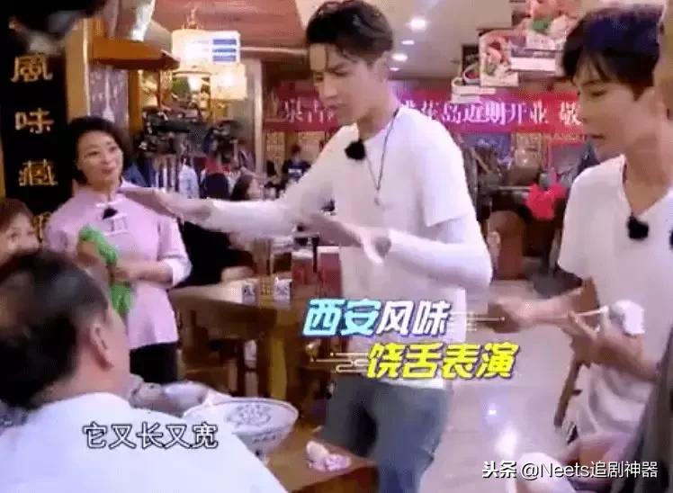 刚看的悬疑片,刚看完一部纯爱电影