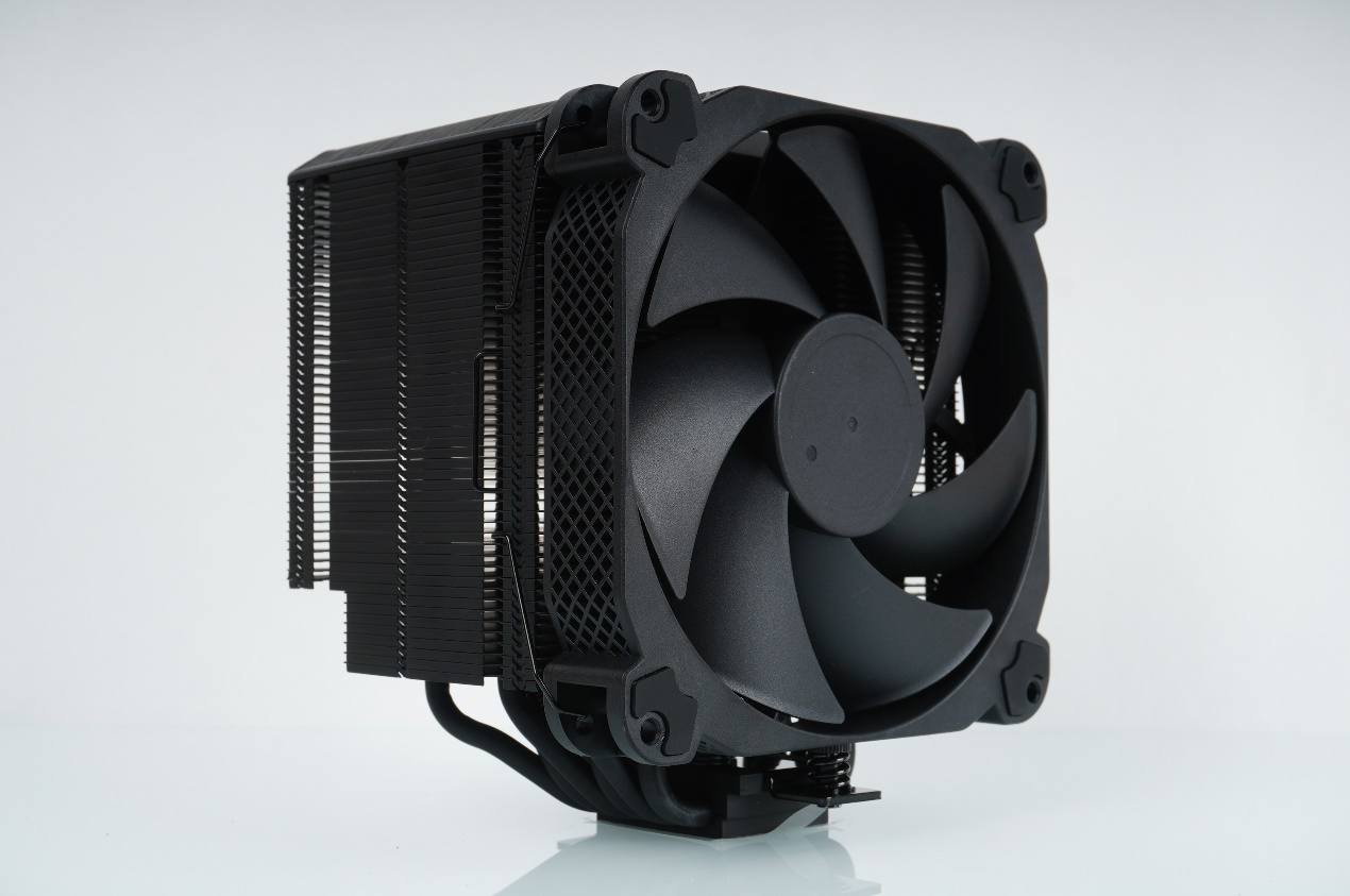 先马黑洞和黑洞3哪个好,先马黑洞3和先马黑洞7