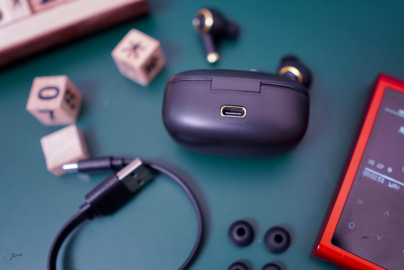 听到想听，Bluedio蓝弦Particle真无线耳机，让音乐更无拘无束