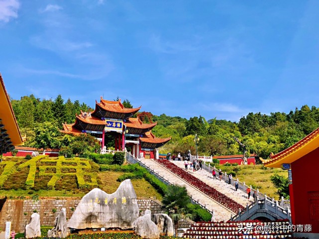 打卡弥勒可邑小镇，锦屏山风景区，在菜市场看到了一个奇怪的蔬菜