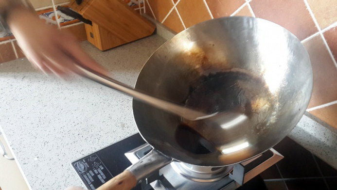 陈枝记铁锅和炊大皇哪个好,陈枝记和苏泊尔