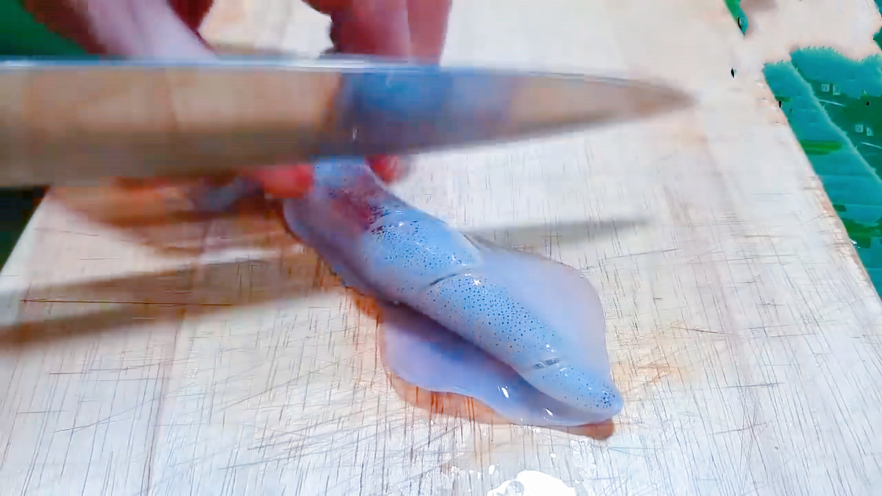 年夜饭第八道菜香酥大鱿鱼,鱿鱼潮汕年夜饭的做法大全