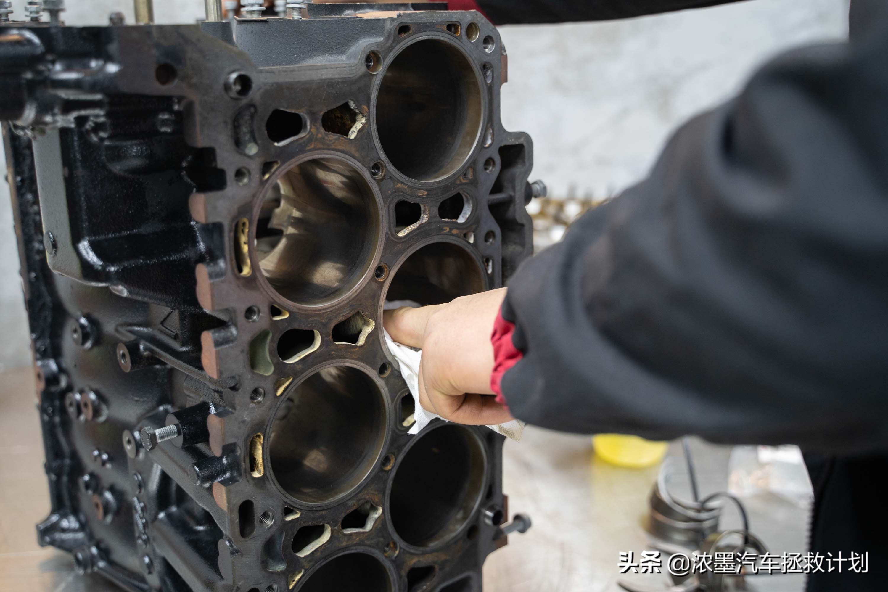 大众辉腾vr6,德系老款大众辉腾