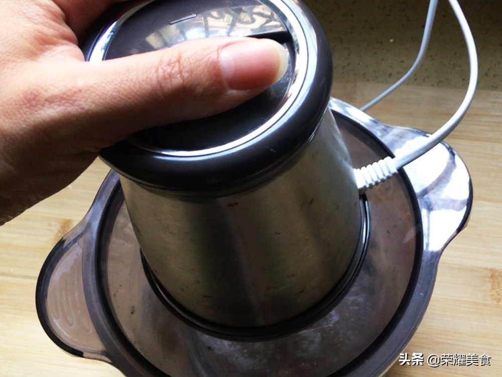 小米和大米一起煮粥的功效与作用,小米和燕麦片一起煮粥有什么好处