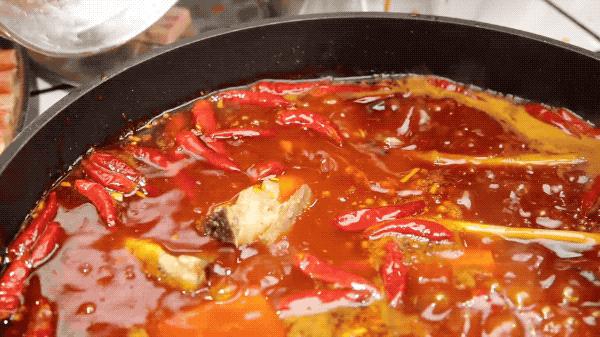 成都建设路附近美食街,成都美食排行榜前十名美食街