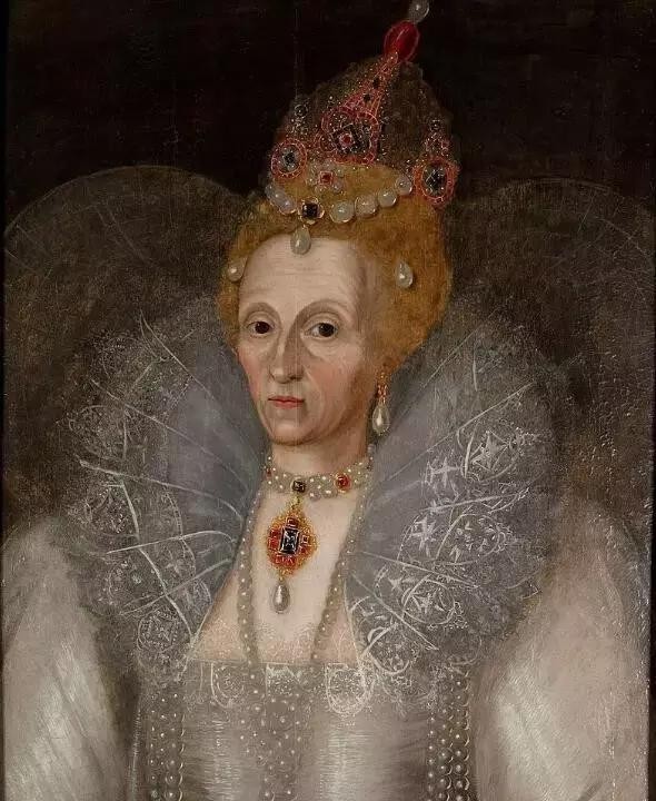 伊丽莎白一世时期服饰风格,伊丽莎白一世平胸礼服