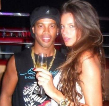 足坛十大神锋小罗,足球小罗巅峰时刻