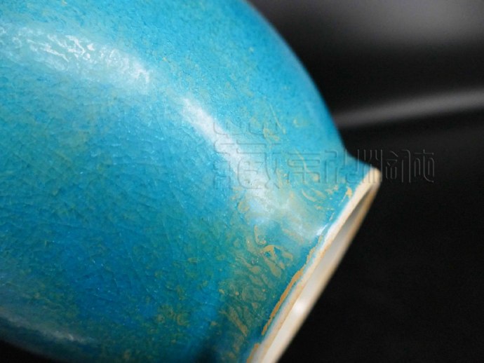 明弘治黄釉龙凤纹抱月瓶真品图片,明朝嘉靖年间黄釉青花瓶图片