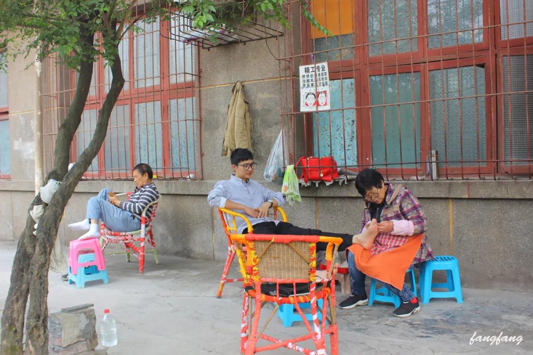 鍐嶈瀹滃鑿滃潩鏈哄満,鍥涘窛瀹滃鍐嶈