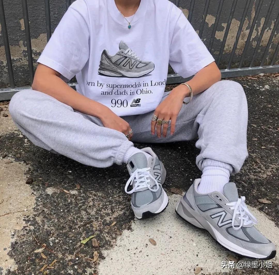 林允重新解锁时尚新看法,林允韩国时尚穿搭